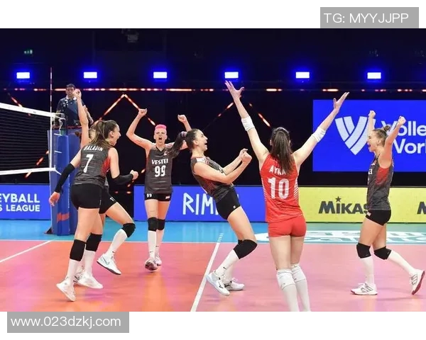 2020年土耳其女排对阵波兰女排精彩回顾与赛后分析 2020年土耳其女排对阵波兰女排精彩回顾与赛后分析