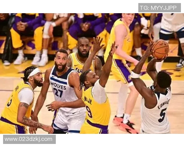 湖人对阵骑士精彩比赛直播全程回顾与分析尽在这里 湖人对阵骑士精彩比赛直播全程回顾与分析尽在这里